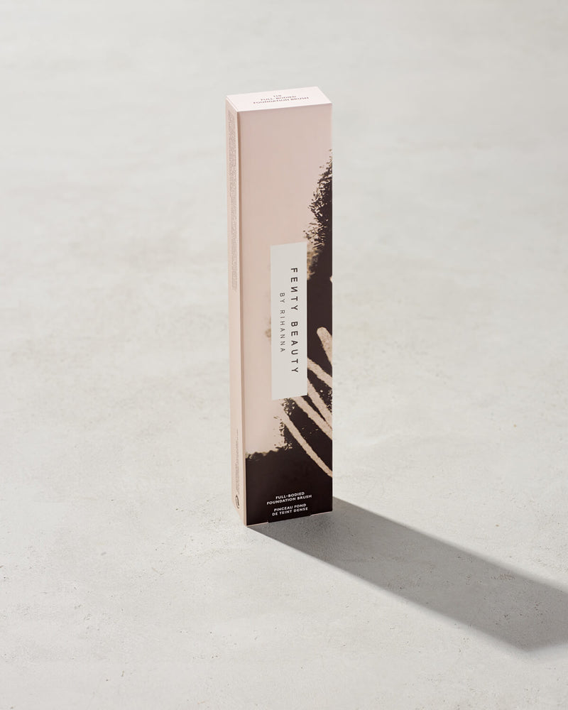FULL-BODIED FOUNDATION BRUSH 110,