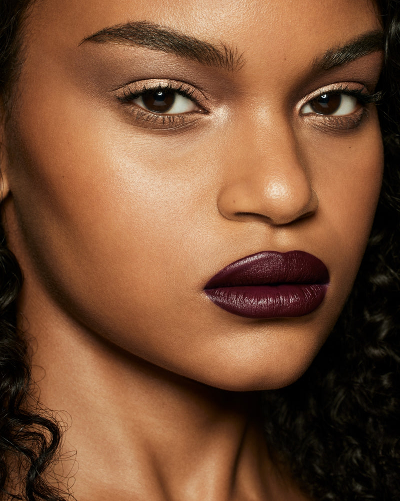 Stunna Lip Paint Longwear Fluid Lip Color — Underdawg