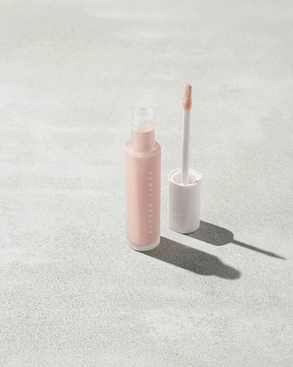 Pro Filt'r Instant Retouch Concealer shown in shade 100