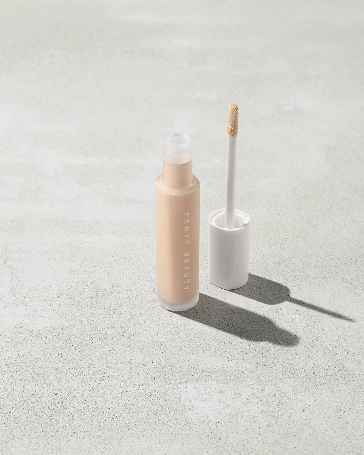 Pro Filt'r Instant Retouch Concealer shown in shade 170