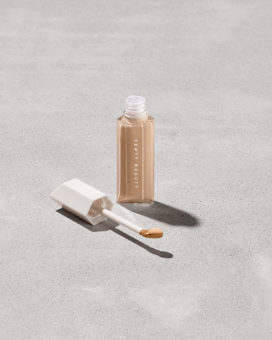 We're Even Hydrating Longwear Concealer — 240N