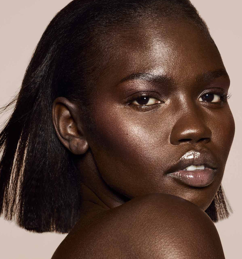 Nudez | Look 4 Gloss Bomb Universal Lip Luminizer - Champ Stamp Fantasy