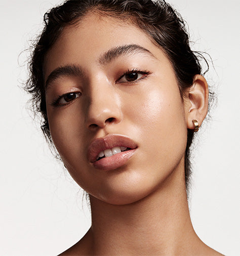 Eazy 'N Effortless / Eaze Drop Blur + Smooth Tint Stick Shade 10