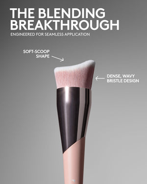 Fluid Flex Foundation Brush 165