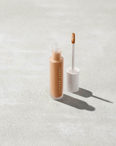 Pro Filt'r Instant Retouch Concealer shown in shade 340