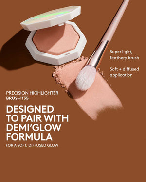 Precision Highlighter Brush 135 view 2