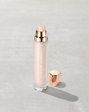Open product shot of Body Lava Body Luminizer in shade 'Oyster Pearlz'.