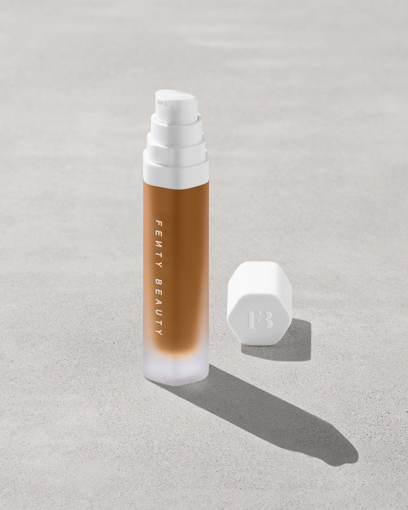 Soft'lit Naturally Luminous Longwear Foundation — 425