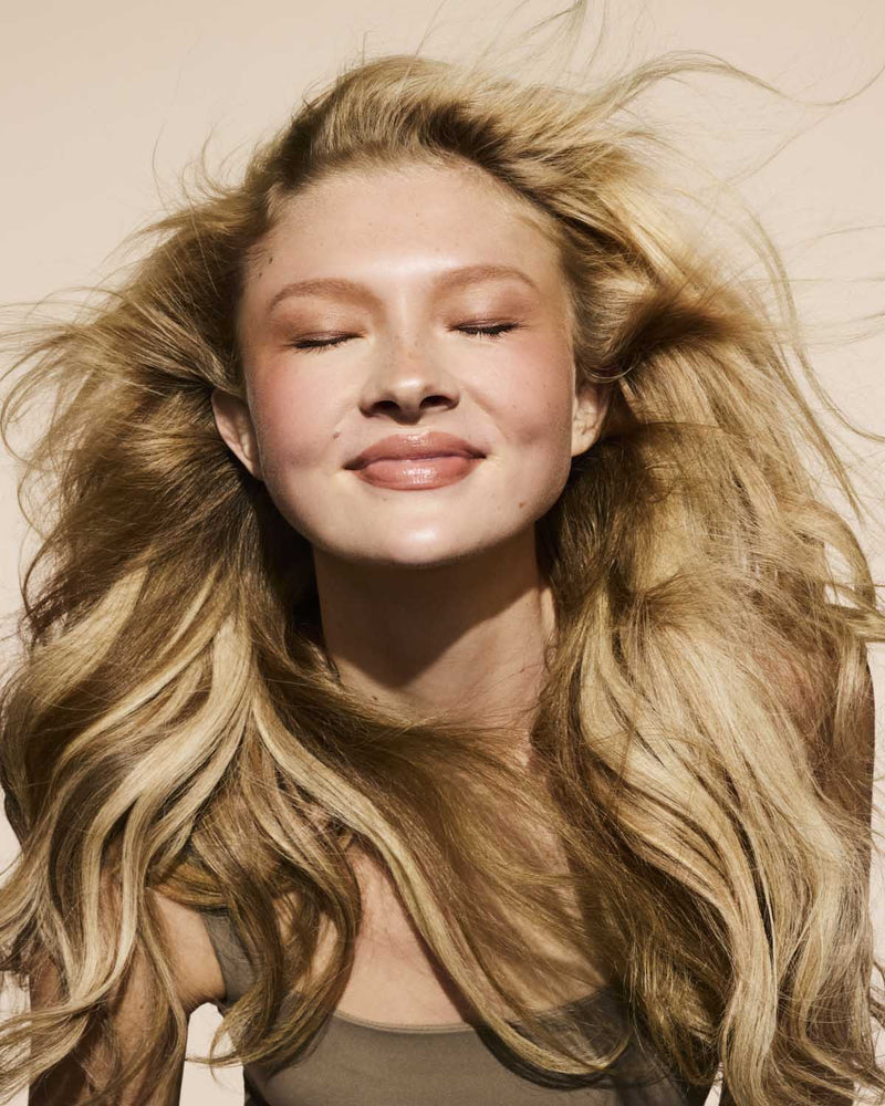 The Imposter Invisi-Boost Volumizing Dry Shampoo