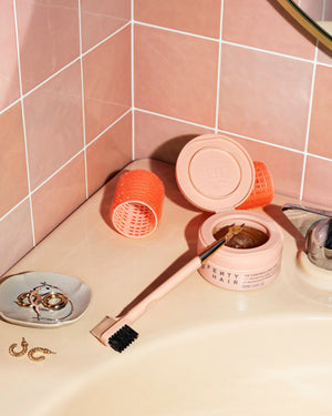 The Controlling Type Hair-Thickening Edge Control