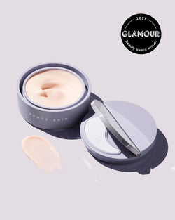 Refillable gel-cream moisturizer with a scooper imbedded in the lid. Glamour Beauty Award Winner in 2021.