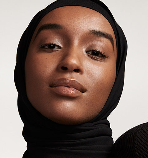 Eazy 'N Effortless / Eaze Drop Blur + Smooth Tint Stick Shade 19